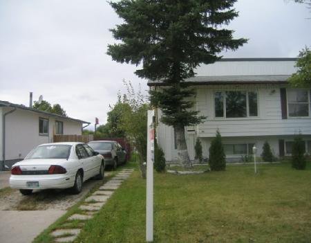 Main Photo: 40 RAVENHILL RD in WINNIPEG: Residential for sale (Canada) : MLS®# 2918660