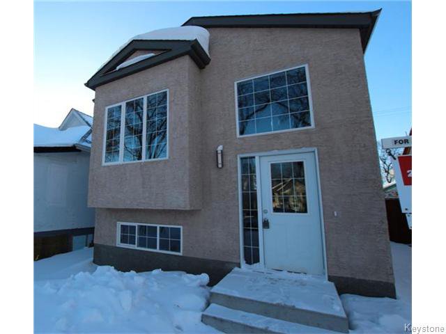 Main Photo: 884 Ingersoll Street in WINNIPEG: West End / Wolseley Residential for sale (West Winnipeg) : MLS®# 1600757