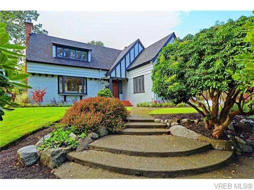 Main Photo: 3070 Uplands Road in VICTORIA: OB Uplands Single Family Detached for sale (Oak Bay) : MLS®# 371277