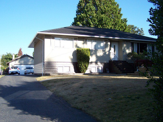 Main Photo: 9284 116TH Street in N. Delta: Home for sale : MLS®# F1223370