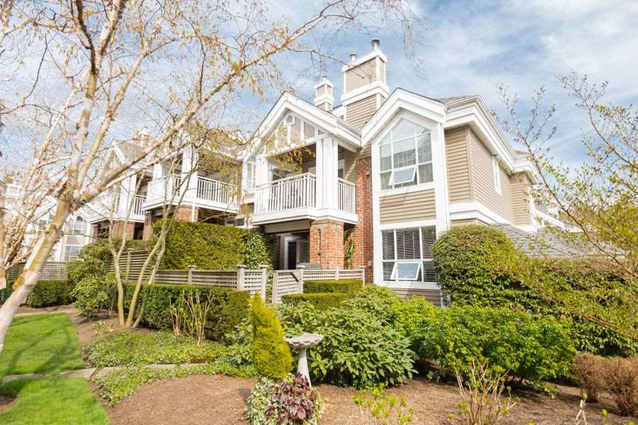 Main Photo: 1 5760 HAMPTON Place in Vancouver: University VW Townhouse for sale (Vancouver West) : MLS®# R2354194