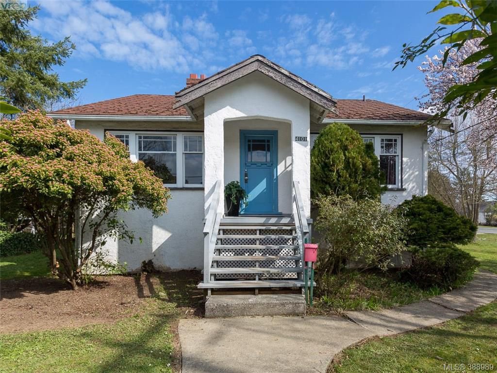 Main Photo: 4101 Glanford Avenue in VICTORIA: SW Glanford Single Family Detached for sale (Saanich West) : MLS®# 388989