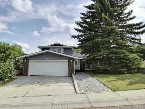 Main Photo: in Calgary: 2 Storey Split for sale : MLS®# C3571872