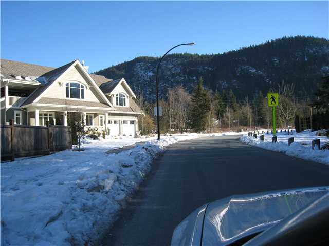 Main Photo: 41440 DRYDEN Road in Squamish: Brackendale Land for sale : MLS®# V921508