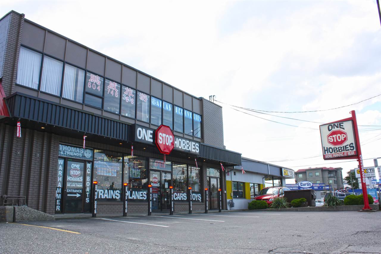 Main Photo: 33228 S FRASER Way in Abbotsford: Central Abbotsford Office for sale : MLS®# C8007743