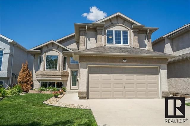 Main Photo: 87 Thurston Bay in Winnipeg: Linden Woods Residential for sale (1M) : MLS®# 1819529
