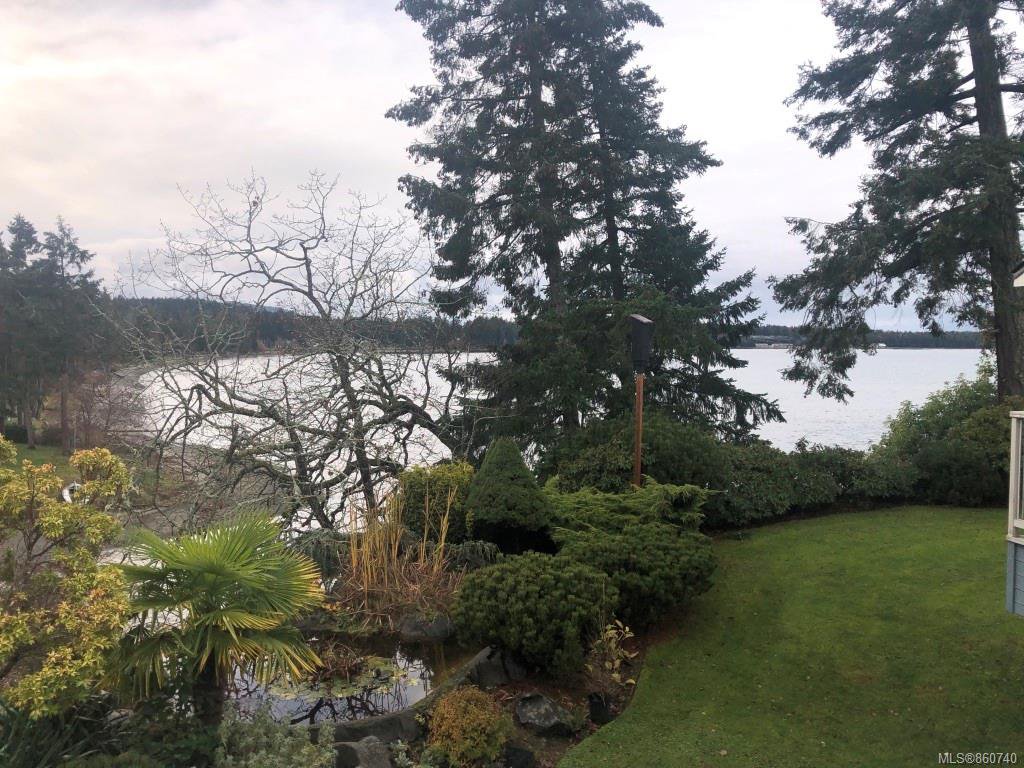 Main Photo: 324 1600 Stroulger Rd in : PQ Nanoose Condo for sale (Parksville/Qualicum) : MLS®# 860740