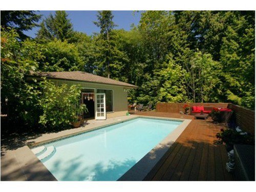 Main Photo: 4411 STONE Crescent in West Vancouver: Home for sale : MLS®# V1071487