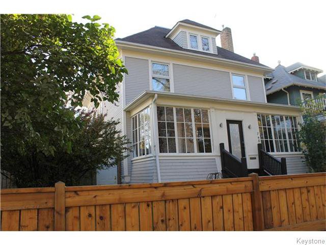 Main Photo: 748 Westminster Avenue in Winnipeg: Wolseley Residential for sale (5B) : MLS®# 1626001