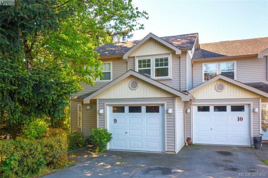Main Photo: 9 2563 Millstream Road in VICTORIA: La Mill Hill Townhouse for sale (Langford) : MLS®# 391462