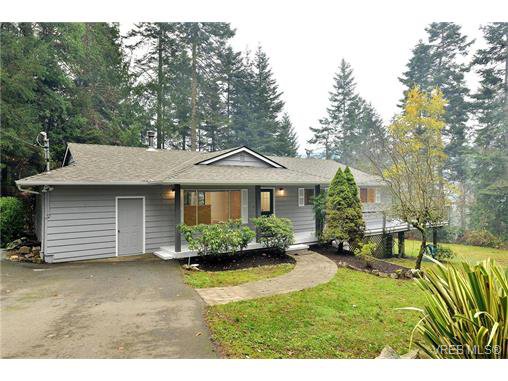 Main Photo: 9245 Hartfell Road in NORTH SAANICH: NS Ardmore Single Family Detached for sale (North Saanich) : MLS®# 371822