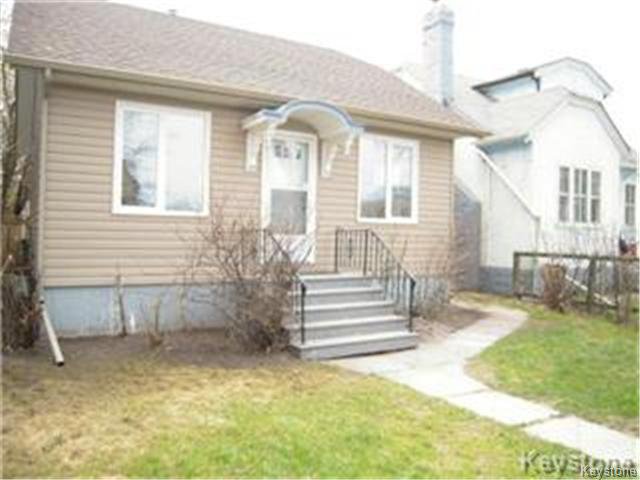 Main Photo: 404 Manitoba Avenue in WINNIPEG: North End Residential for sale (North West Winnipeg) : MLS®# 1427269