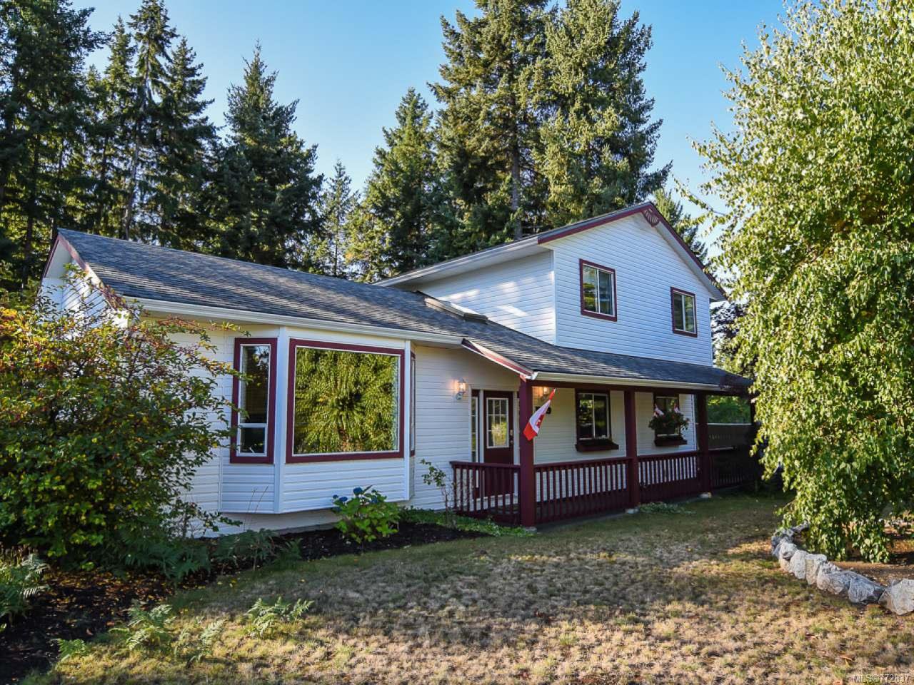 Main Photo: 1599 Highridge Dr in COMOX: CV Comox (Town of) House for sale (Comox Valley) : MLS®# 772837