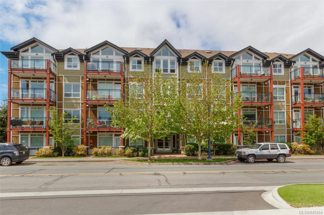 Main Photo: 109 2710 Jacklin Rd in Langford: La Jacklin Condo Apartment for sale : MLS®# 845264