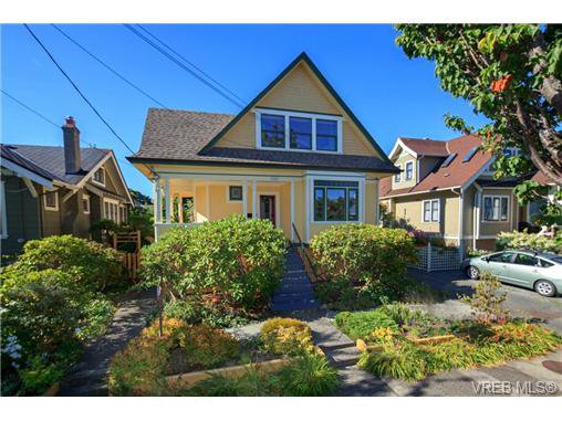 Main Photo: 1321 George St in VICTORIA: Vi Fairfield West Single Family Detached for sale (Victoria) : MLS®# 719786