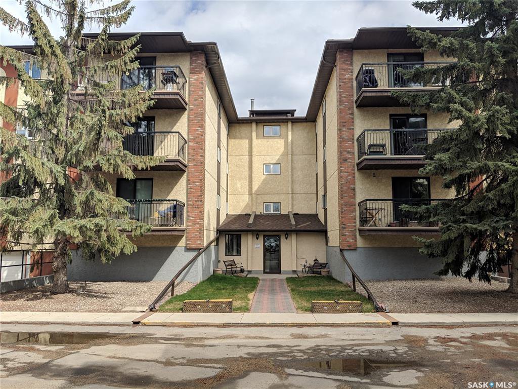 Main Photo: 205 3130 Louise Street in Saskatoon: Nutana S.C. Residential for sale : MLS®# SK759688