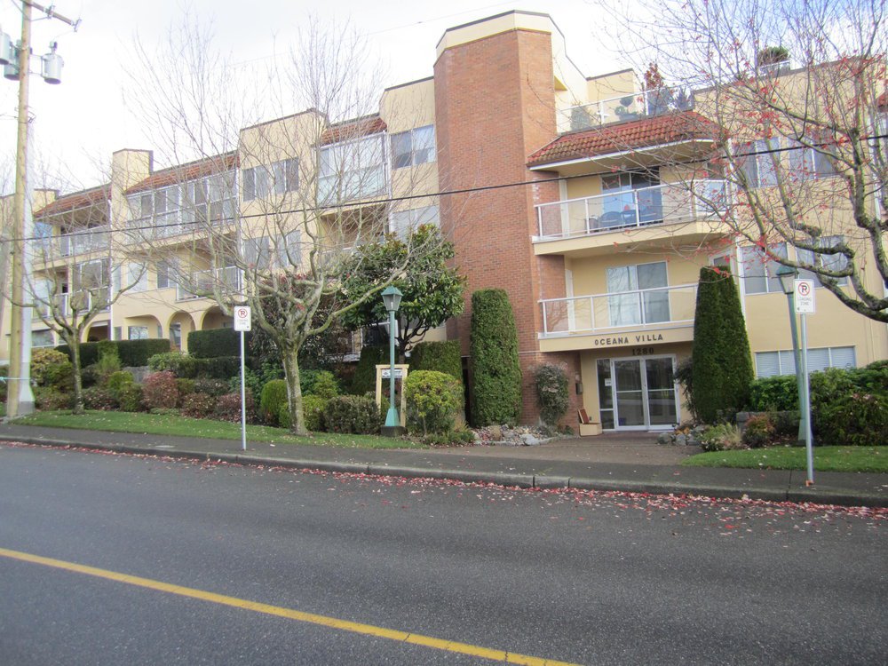 Main Photo: 402 1280 FIR Street in OCEANA VILLA: White Rock Home for sale () : MLS®# F1325152