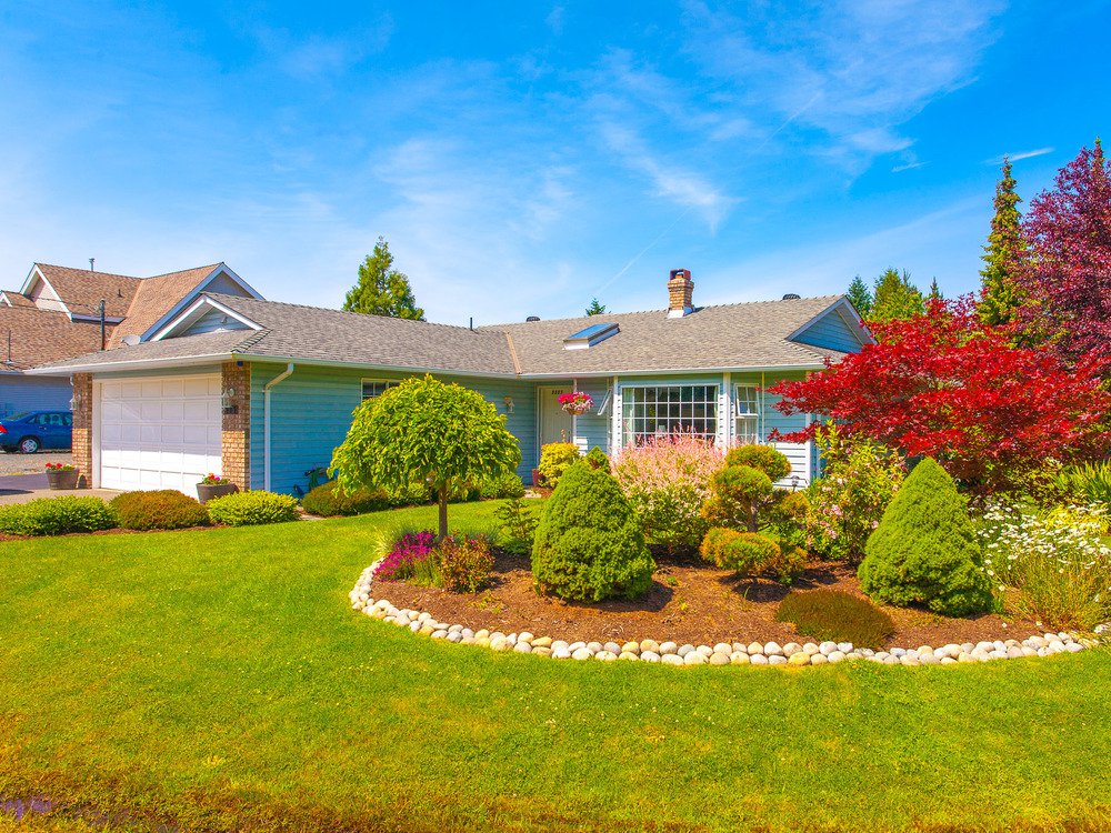 Main Photo: 1351 Lanyon Drive in French Creek: House for sale : MLS®# 409789