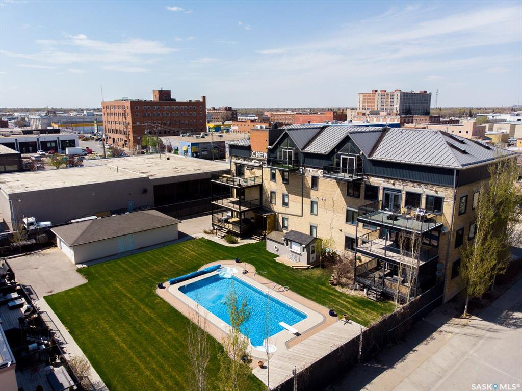 Main Photo: 201 1304 Halifax Street in Regina: Warehouse District Residential for sale : MLS®# SK785057