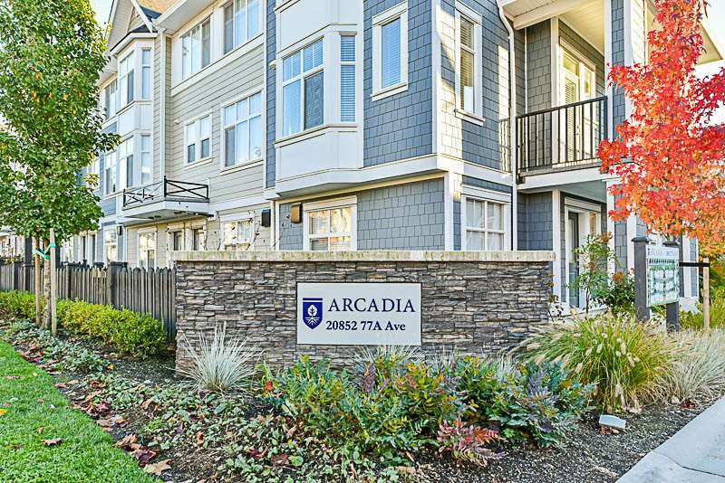 Main Photo: 26 20852 77A AVENUE in Langley: Willoughby Heights Townhouse for sale : MLS®# R2218957