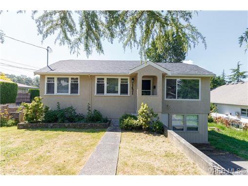 Main Photo: 1421 Simon Rd in VICTORIA: SE Mt Doug House for sale (Saanich East) : MLS®# 673185