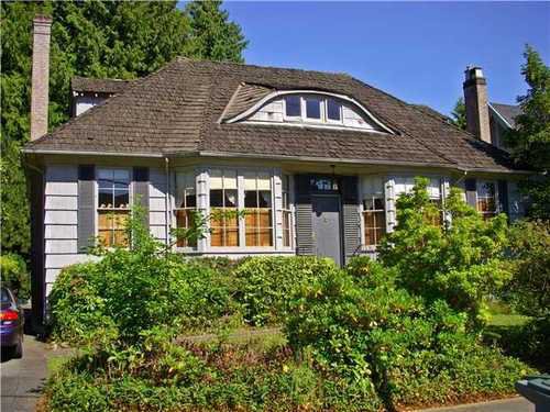 Main Photo: 5762 WALLACE Street in Vancouver West: Southlands Home for sale () : MLS®# V898699
