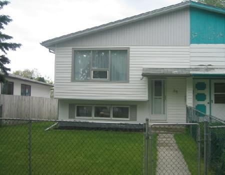 Main Photo: 88 Rudolph Bay: Residential for sale (Canada) : MLS®# 2810872