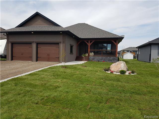 Main Photo: 19 Orchard Hill Drive in Mitchell: Manitoba Other Residential for sale : MLS®# 1608496