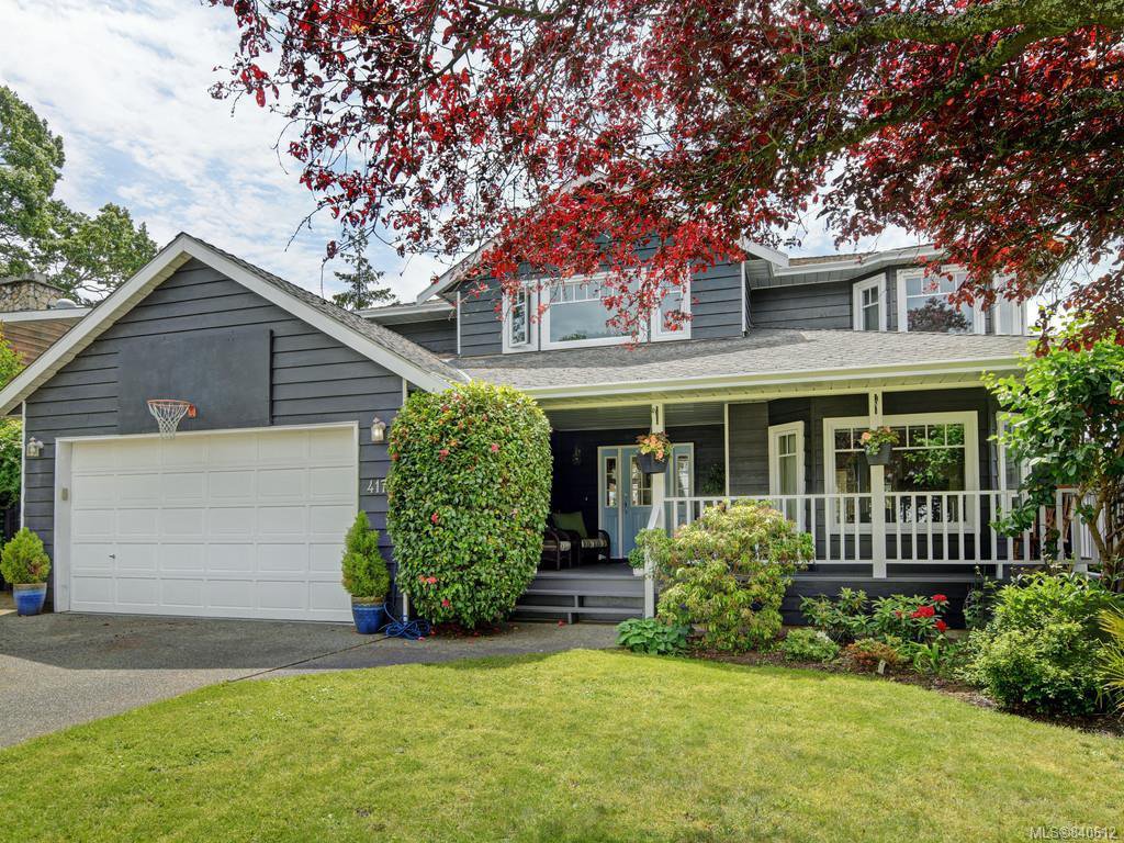 Main Photo: 4178 Thornhill Cres in Saanich: SE Lambrick Park House for sale (Saanich East) : MLS®# 840612