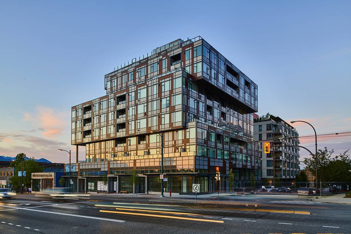 Main Photo: in Vancouver: Mount Pleasant VE Condo for rent (Vancouver East) : MLS®# AR127