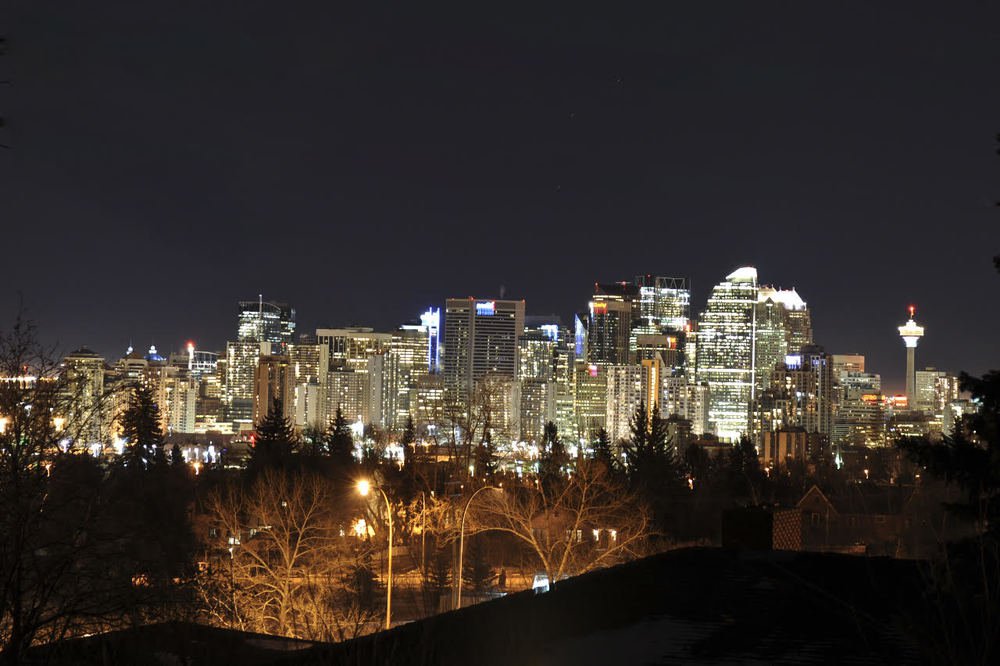 Main Photo: 1732 Suffolk Street SW in Calgary: House for sale : MLS®# C4022579
