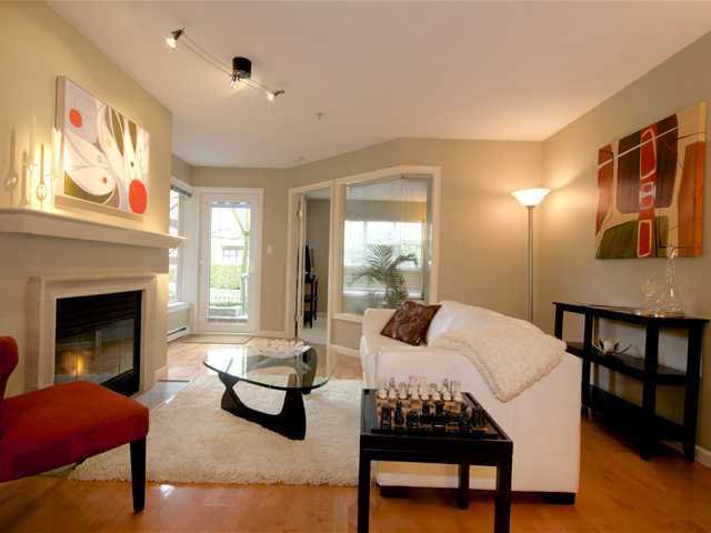 Main Photo: 102 2161 West 12th Avenue in Carlings: Home for sale : MLS®# V991286