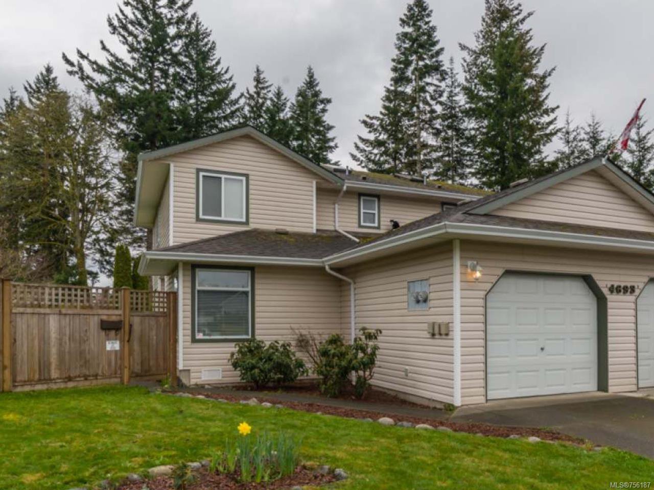 Main Photo: A 4693 Cruickshank Ave in COURTENAY: CV Courtenay East Half Duplex for sale (Comox Valley) : MLS®# 756187