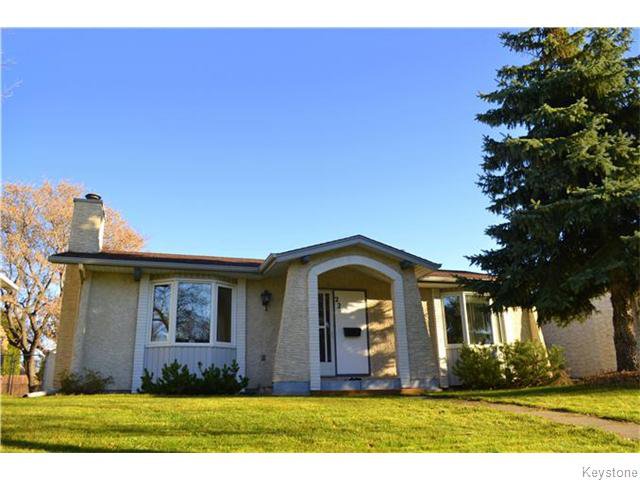 Main Photo: 22 Lakedale Place in Winnipeg: Waverley Heights Residential for sale (1L) : MLS®# 1628614