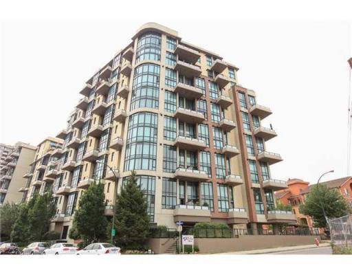 Main Photo: 503 7 RIALTO COURT in Quay: Home for sale : MLS®# V1133033