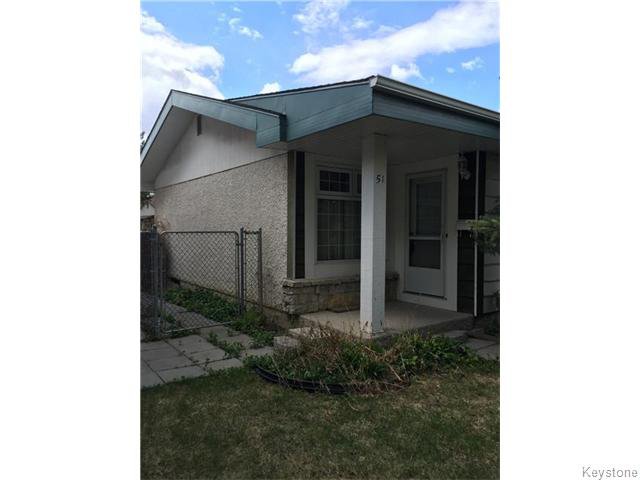 Main Photo: 51 Berard Way in Winnipeg: Fort Garry / Whyte Ridge / St Norbert Residential for sale (South Winnipeg) : MLS®# 1612697