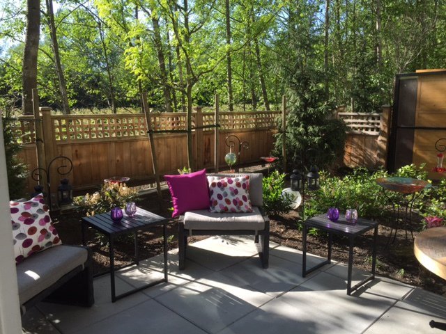 Main Photo: in ELEMENTS: Home for sale : MLS®# R2063914