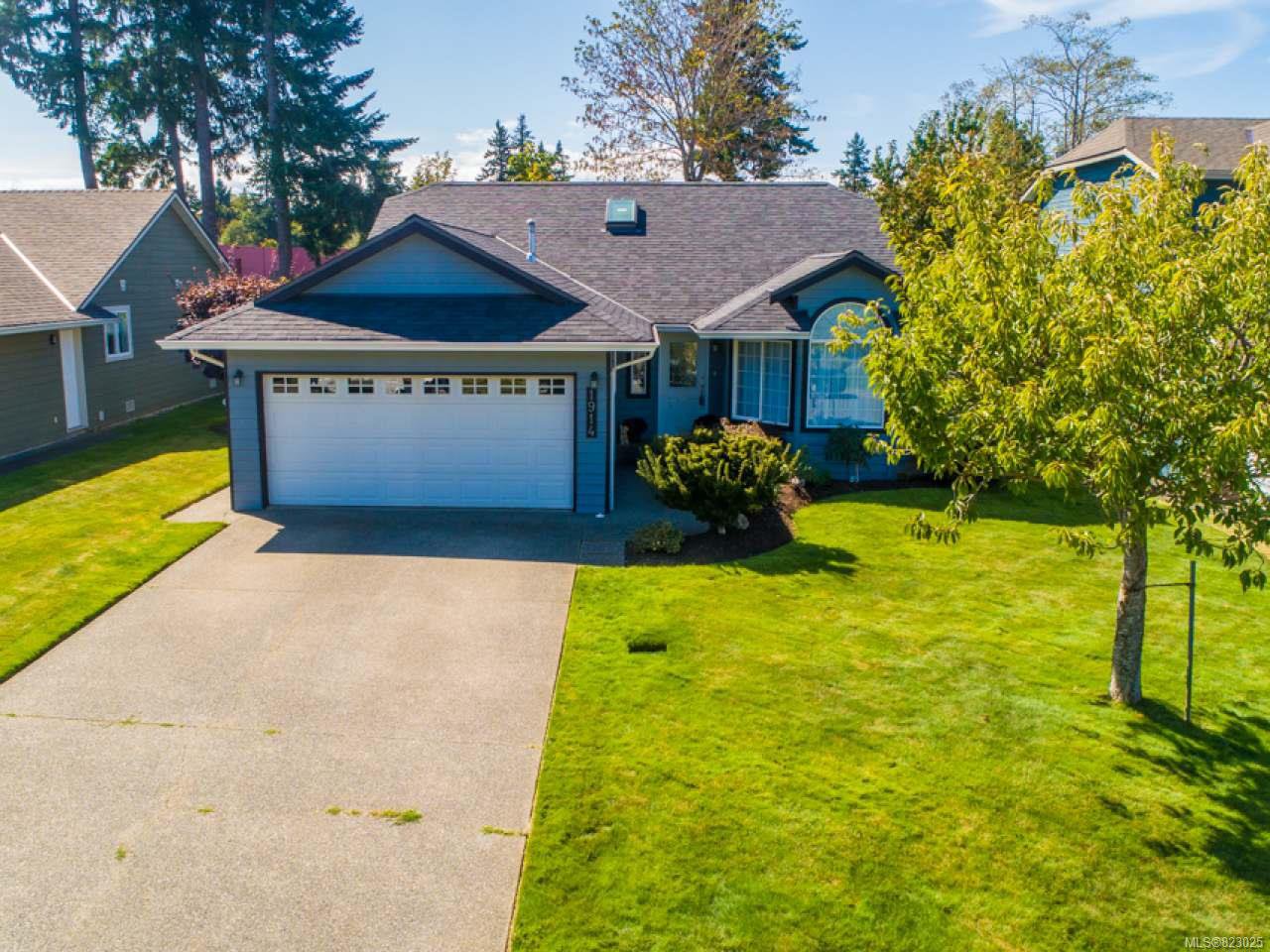 Main Photo: 1914 Fairway Dr in CAMPBELL RIVER: CR Campbell River West House for sale (Campbell River) : MLS®# 823025
