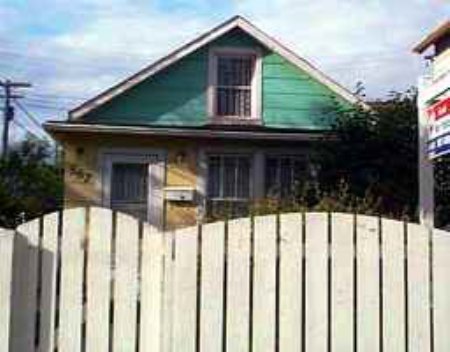 Main Photo: 567 Alexander Ave.: Residential for sale (Brooklands)