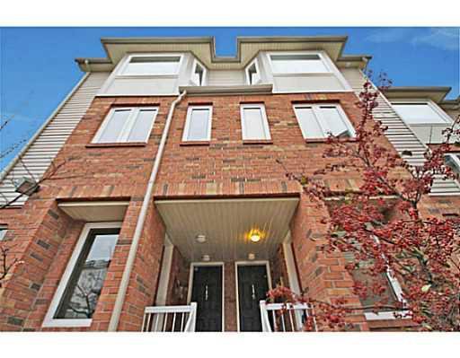 Main Photo: 113 Tall Pines Pr in Ottawa: Leslie Park House for lease : MLS®# 962786