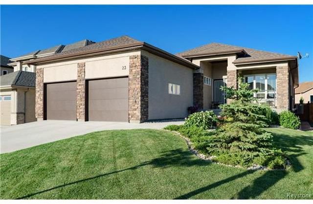 Main Photo: 23 Stan Bailie Drive in Winnipeg: South Pointe Residential for sale (1R) : MLS®# 1926289