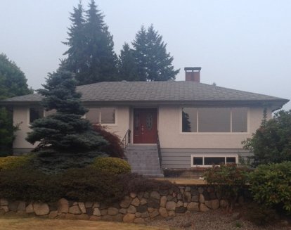 Main Photo: 419 Lakeview St Street in Coquitlam: House for sale : MLS®# Exclusive