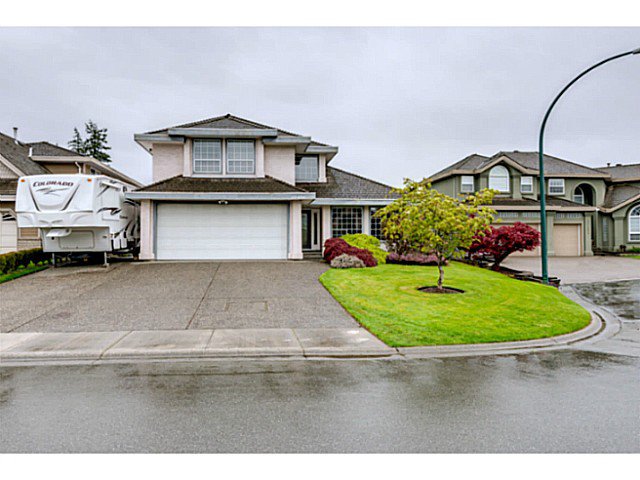 Main Photo: 12486 204TH ST in Maple Ridge: Northwest Maple Ridge House for sale : MLS®# V1117231