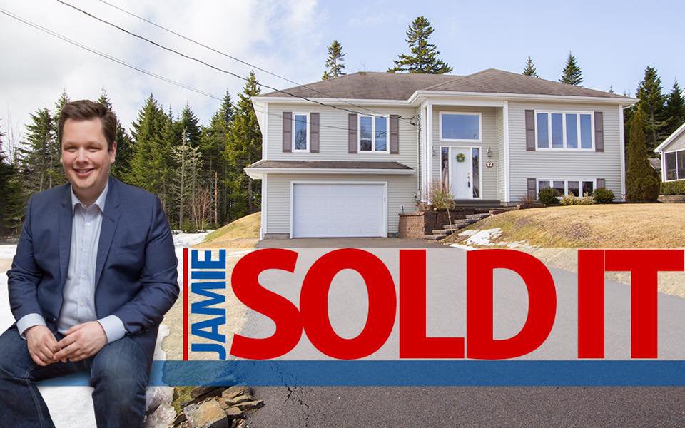 Main Photo: 62 Fawcett Avenue: Sackville House for sale
