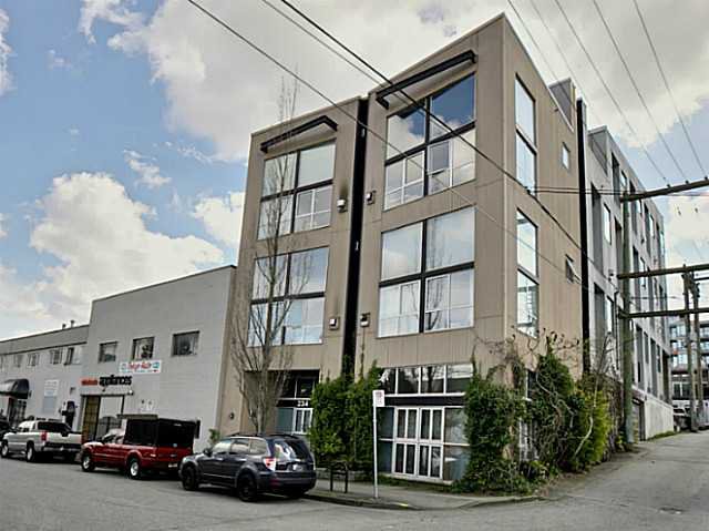 Main Photo: # 203 234 E 5TH AV in Vancouver: Mount Pleasant VE Condo for sale (Vancouver East) : MLS®# V1112379