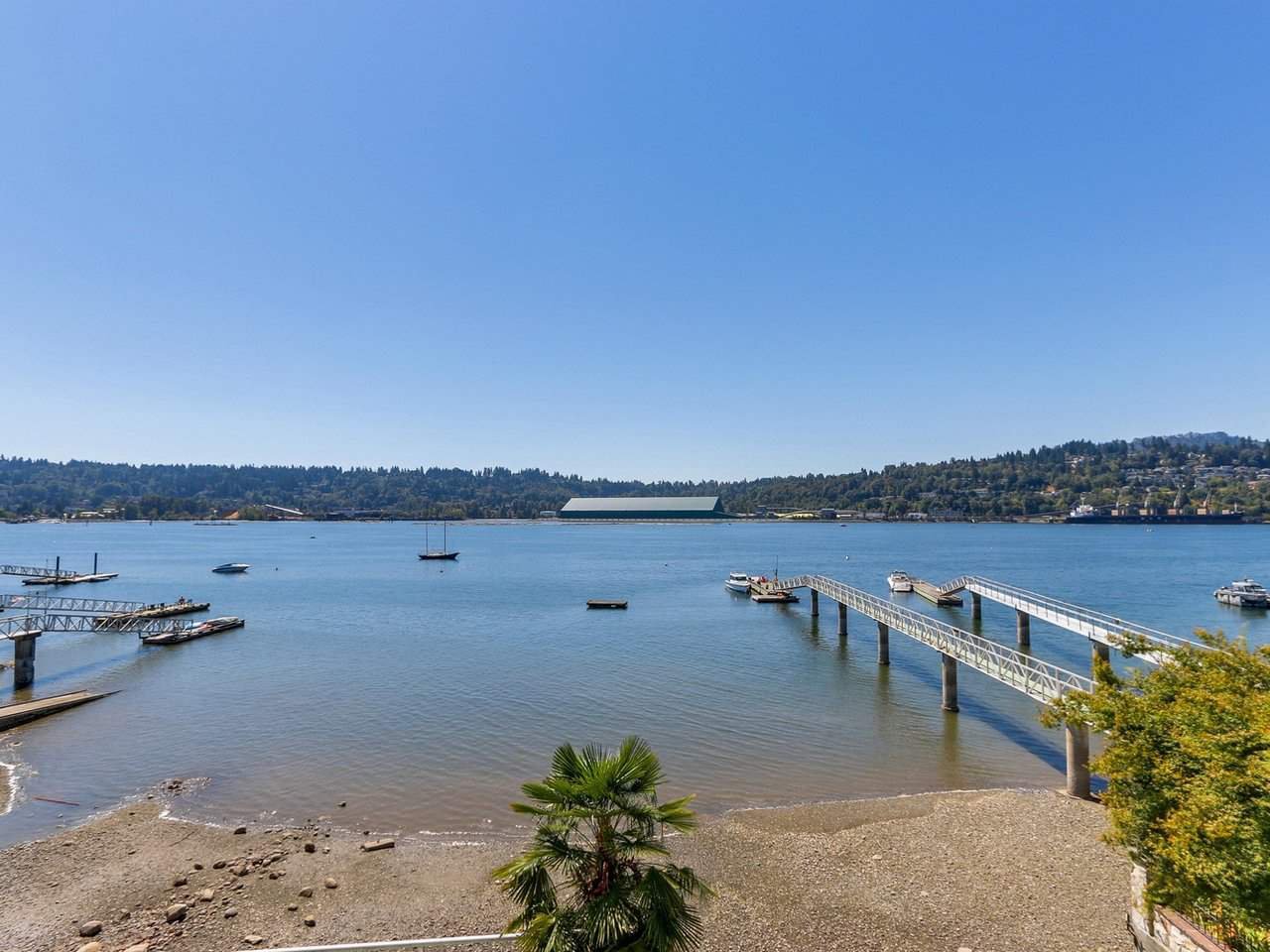 Main Photo: 804 ALDERSIDE ROAD in Port Moody: North Shore Pt Moody House for sale : MLS®# R2296029
