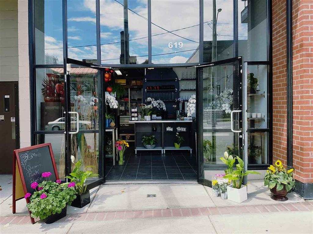 Main Photo: 619 Carnarvon ST. in New Westminster: Downtown NW Business for sale : MLS®# C8009862