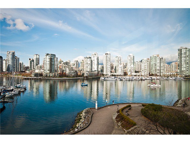 Main Photo: # 516 456 MOBERLY RD in Vancouver: False Creek Condo for sale (Vancouver West) : MLS®# V1051585