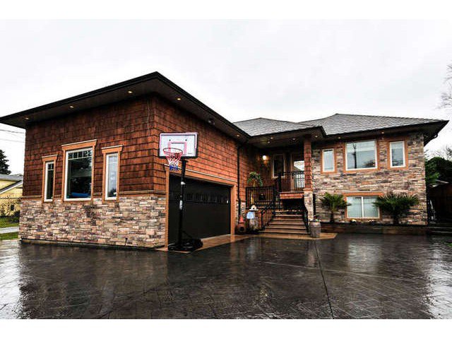 Main Photo: 1247 STAYTE RD: White Rock House for sale (South Surrey White Rock) : MLS®# F1438809