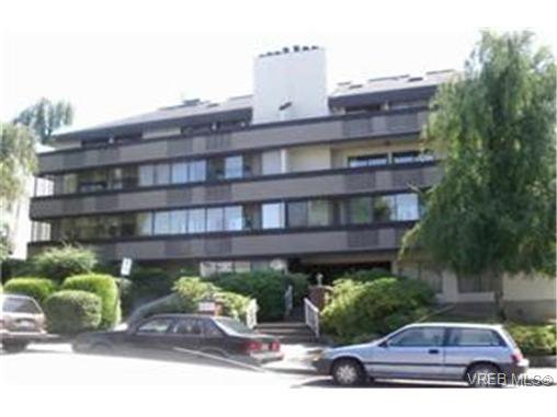 Main Photo: in VICTORIA: Vi Downtown Condo for sale (Victoria) : MLS®# 457878